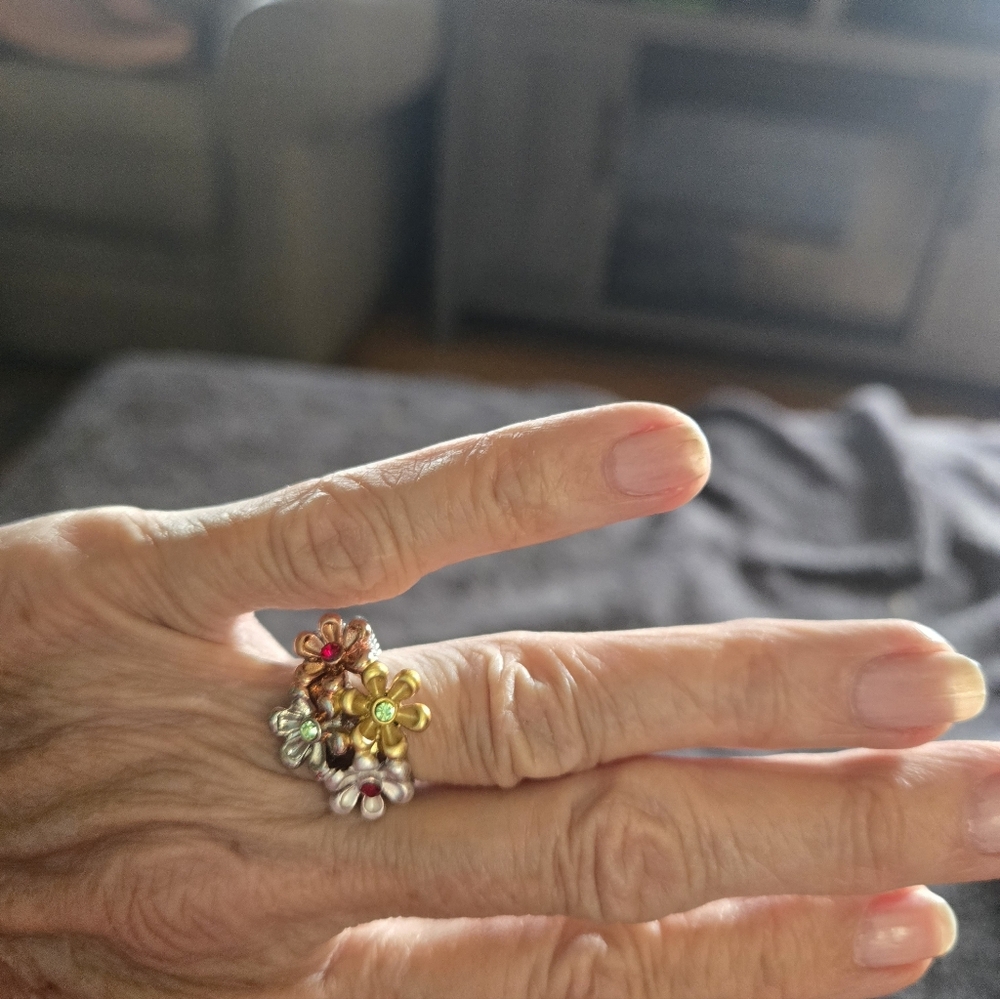 Multi-color Ring